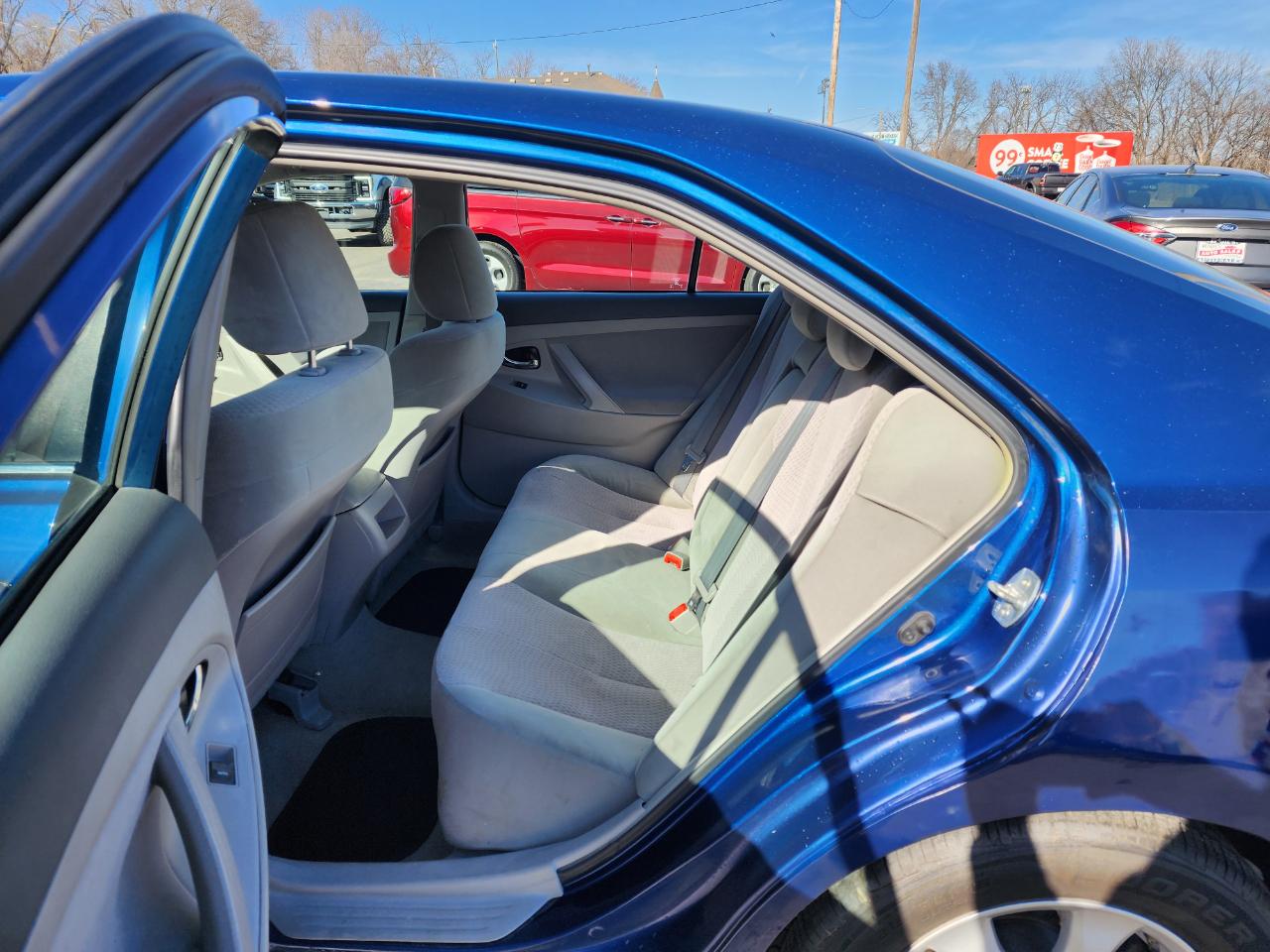 Toyota Camry LE 2011