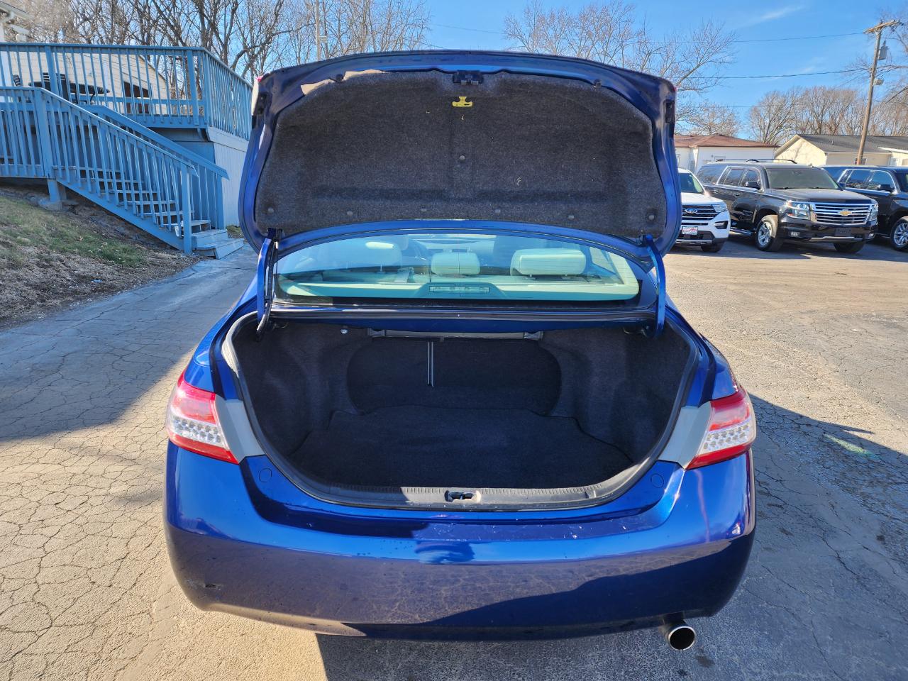 Toyota Camry LE 2011