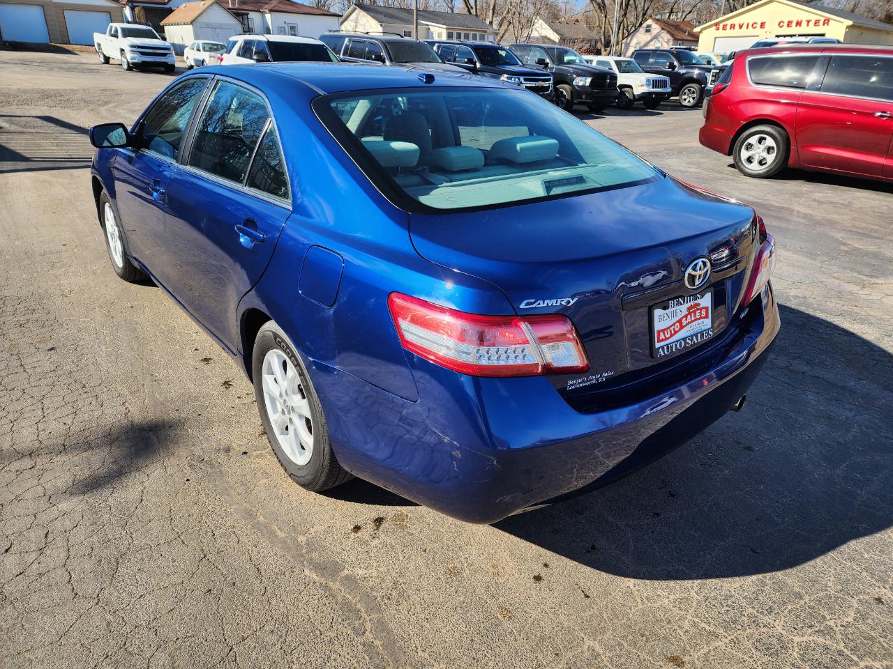 Toyota Camry LE 2011