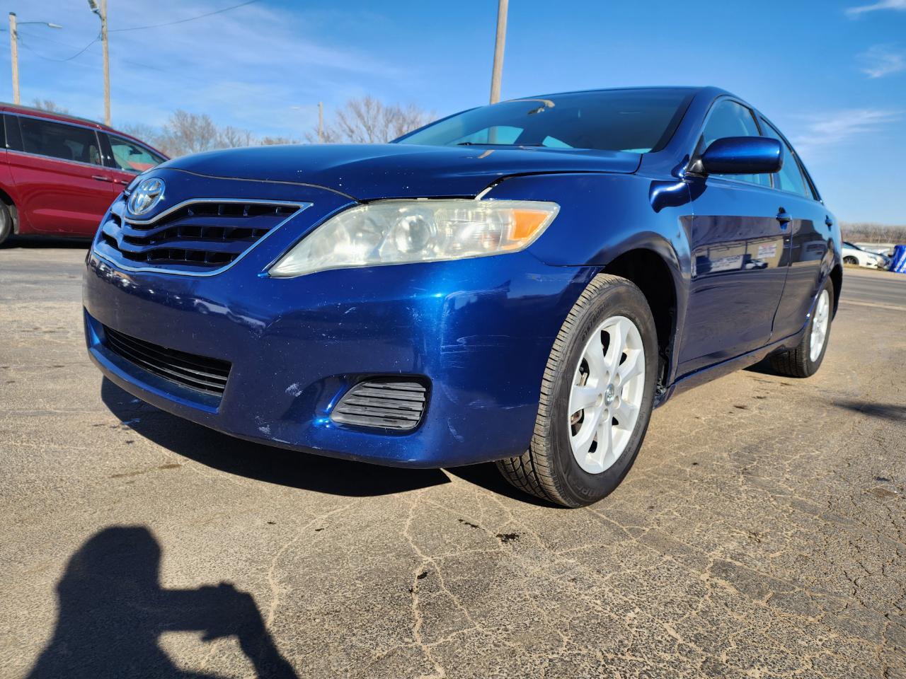 Toyota Camry LE 2011