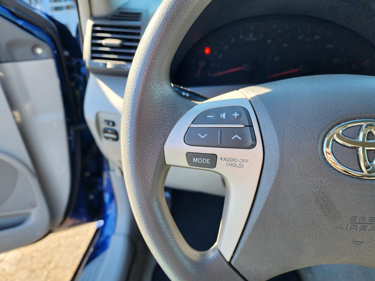 Toyota Camry LE 2011