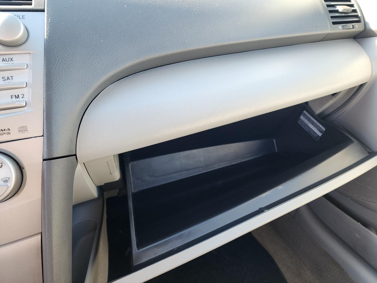 Toyota Camry LE 2011