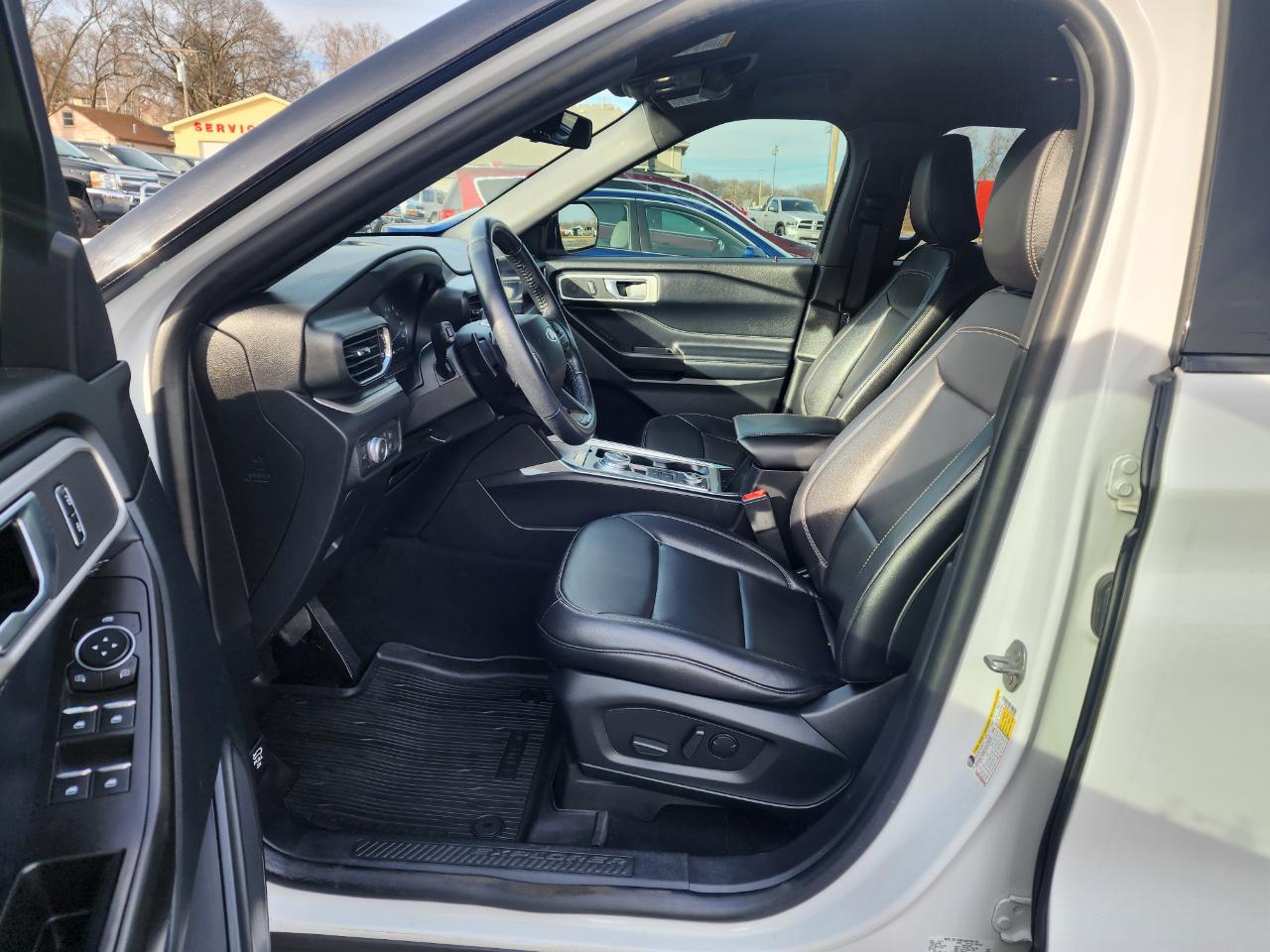 Ford Explorer XLT AWD 2020