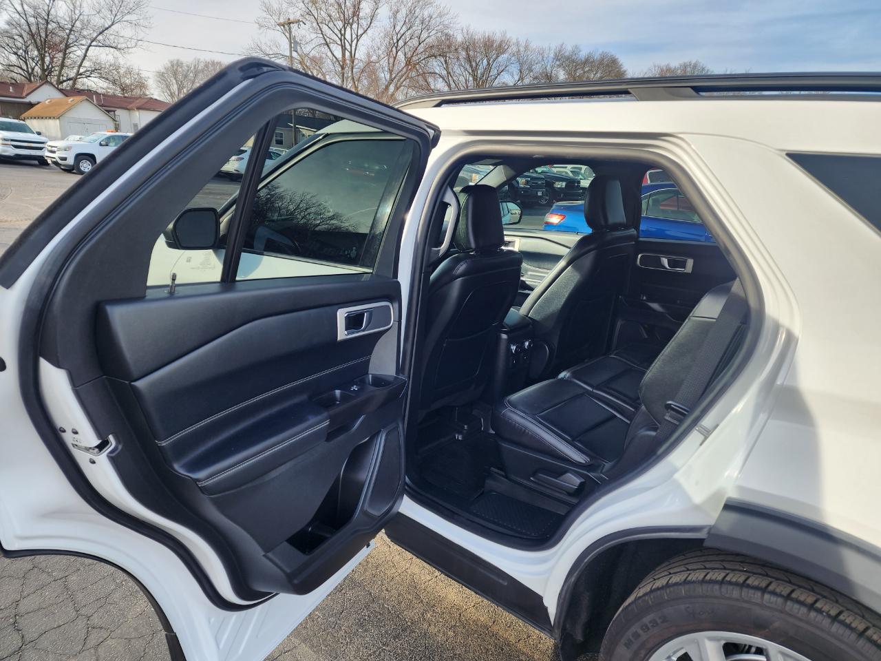 Ford Explorer XLT AWD 2020