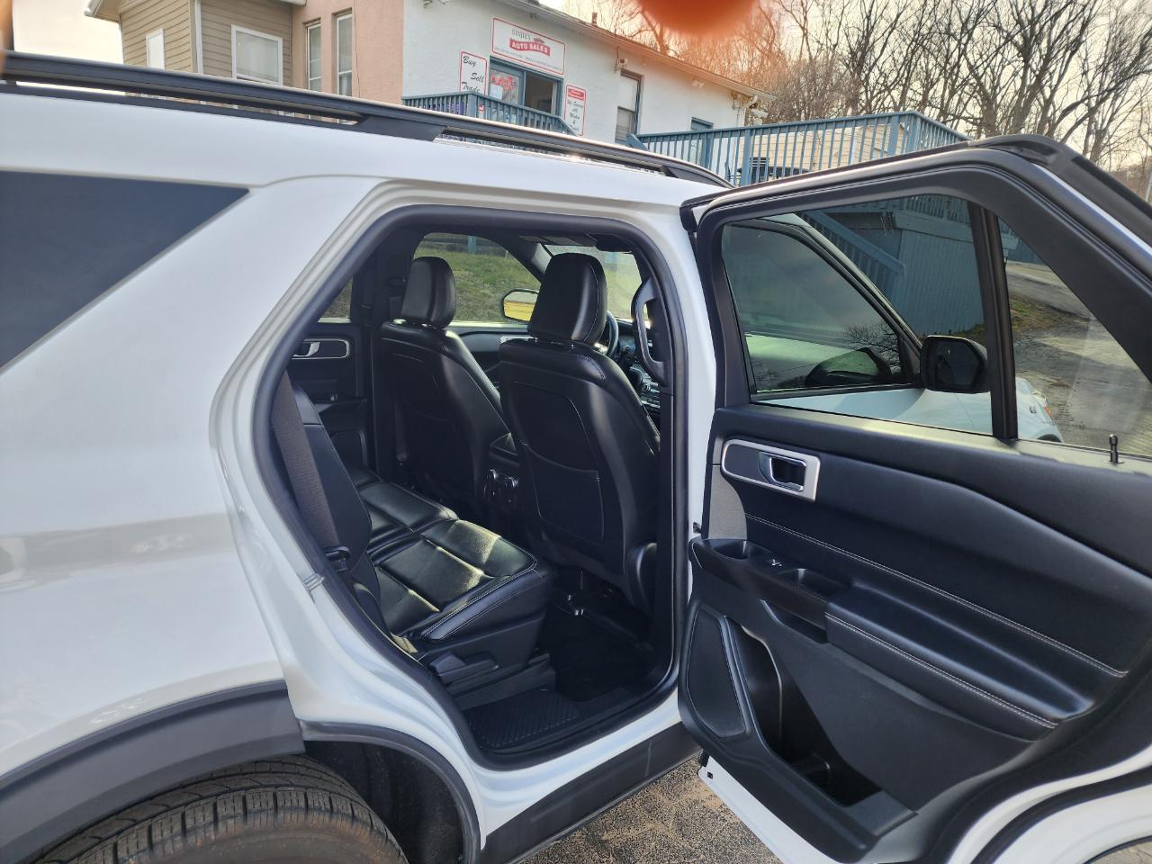 Ford Explorer XLT AWD 2020