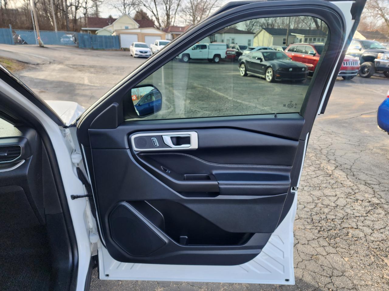 Ford Explorer XLT AWD 2020