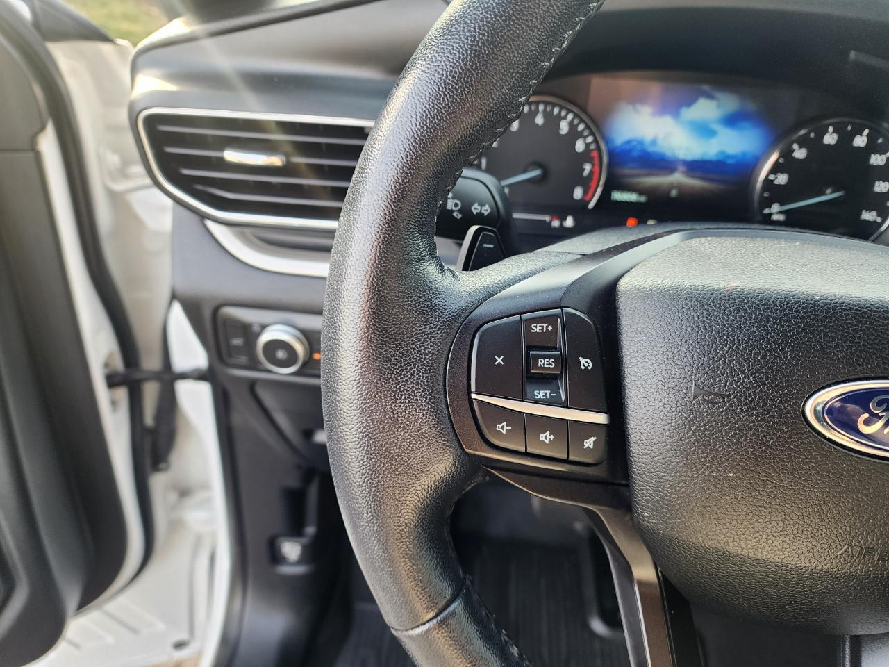 Ford Explorer XLT AWD 2020