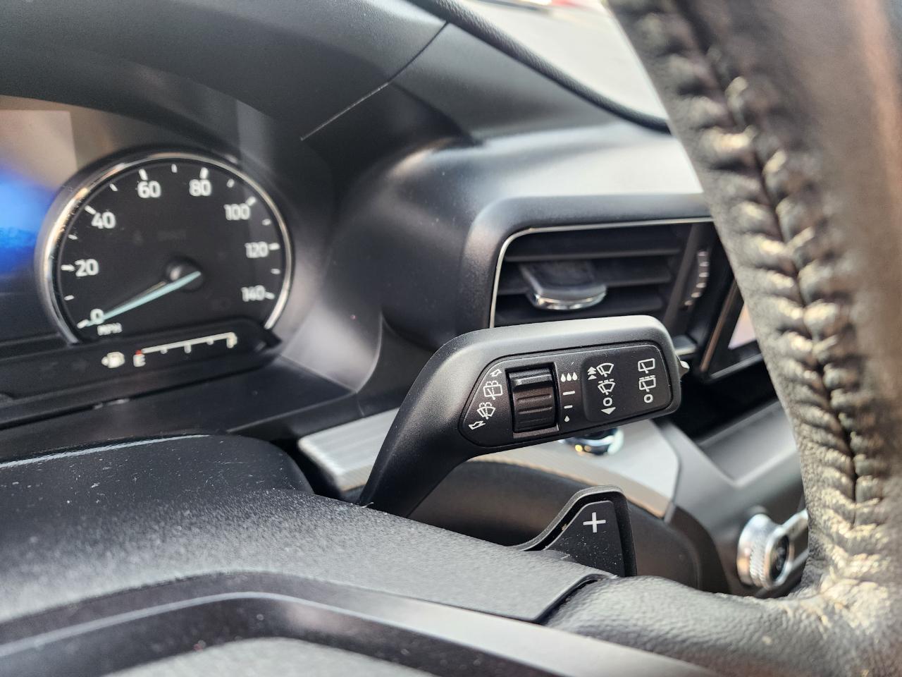 Ford Explorer XLT AWD 2020