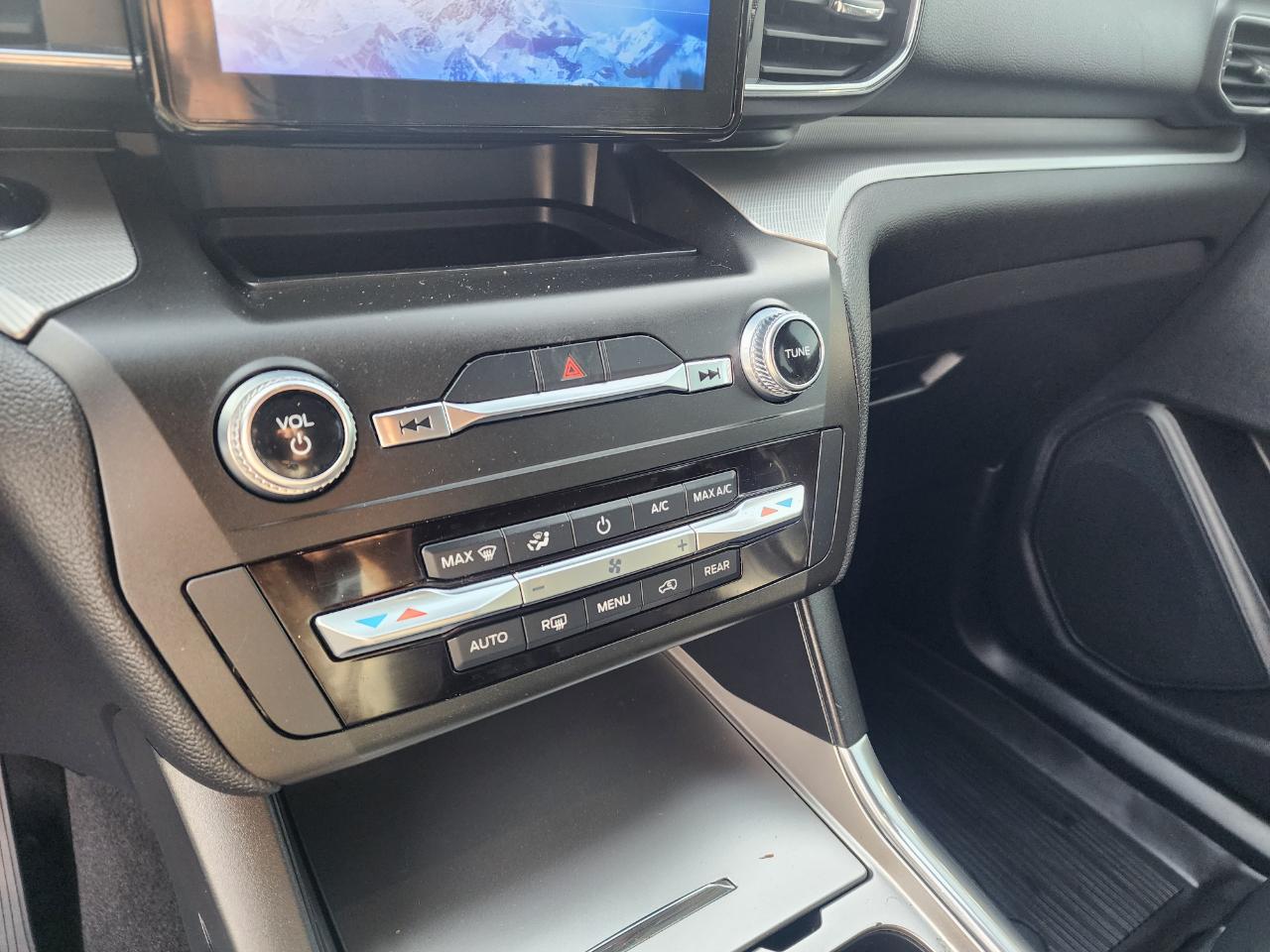 Ford Explorer XLT AWD 2020