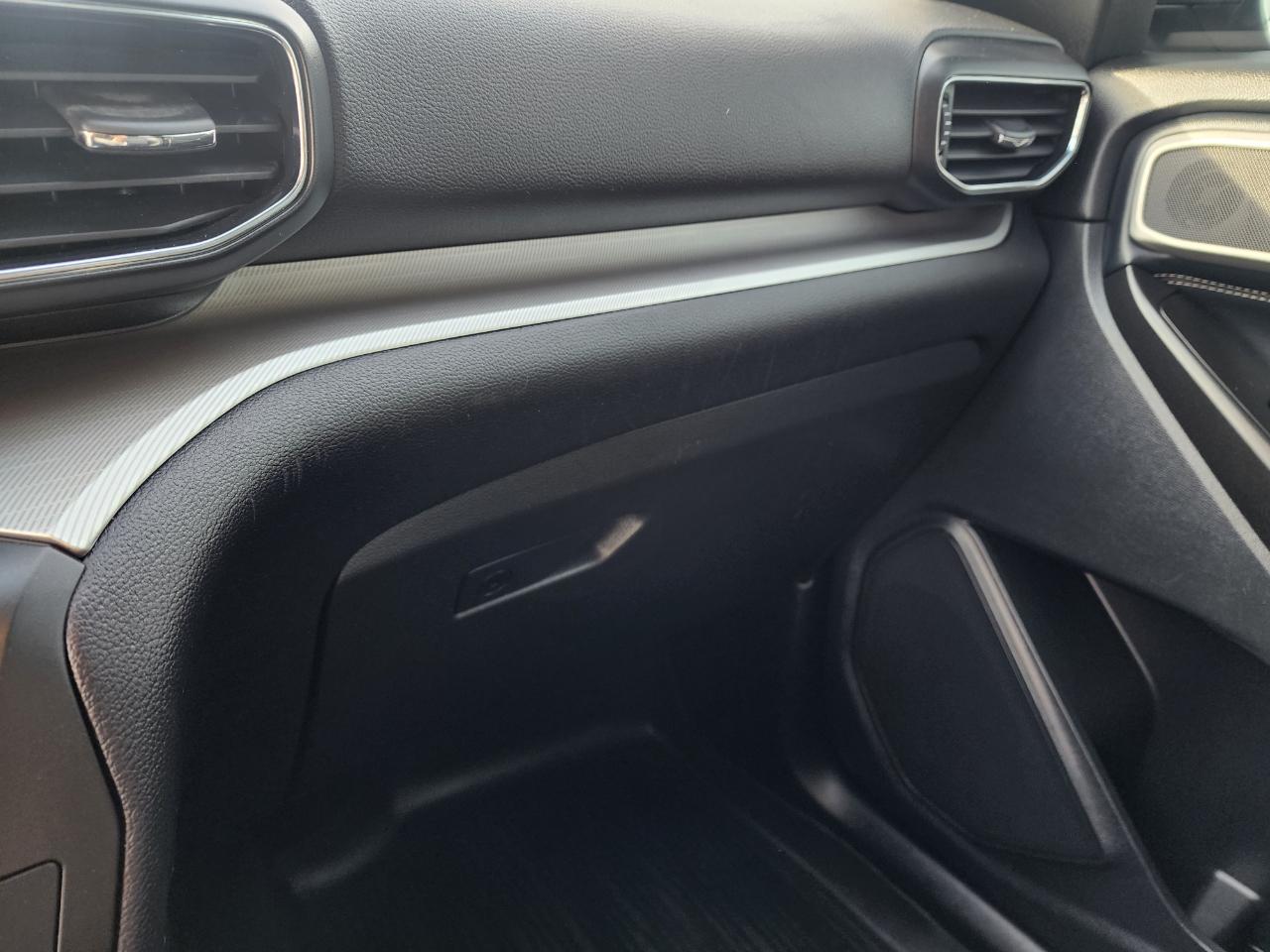 Ford Explorer XLT AWD 2020