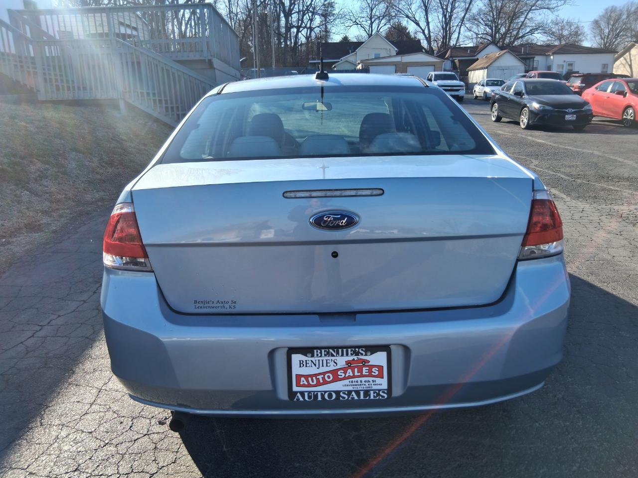 Ford Focus SE Sedan 2009