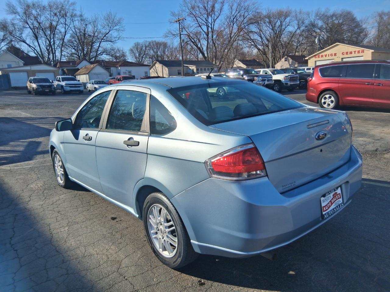 Ford Focus SE Sedan 2009