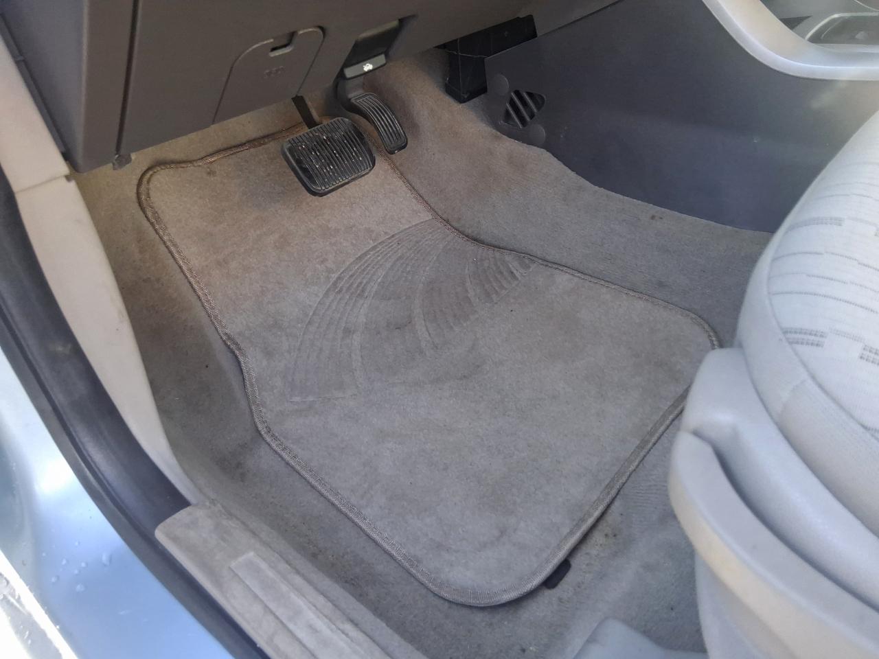 Ford Focus SE Sedan 2009