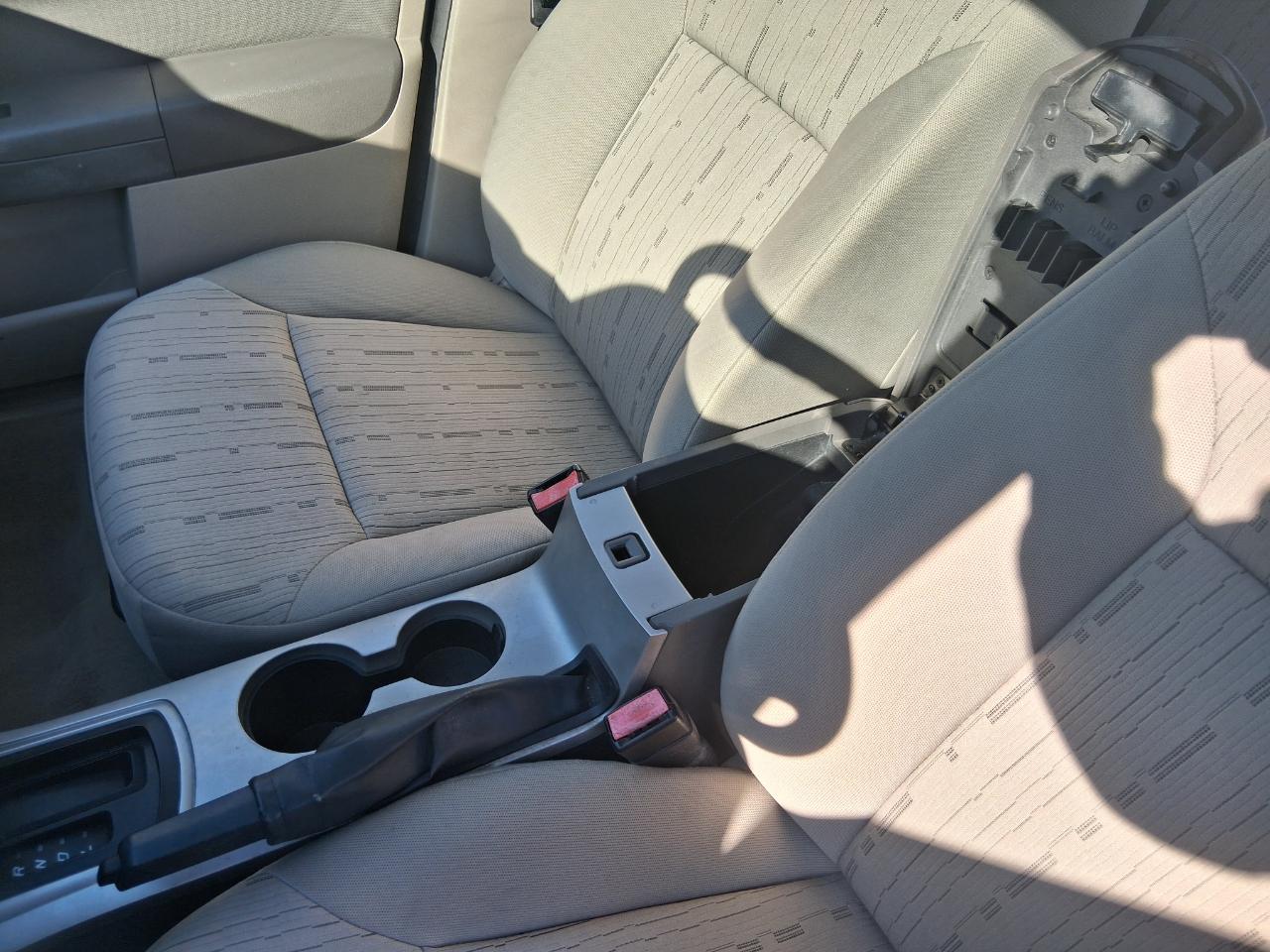 Ford Focus SE Sedan 2009