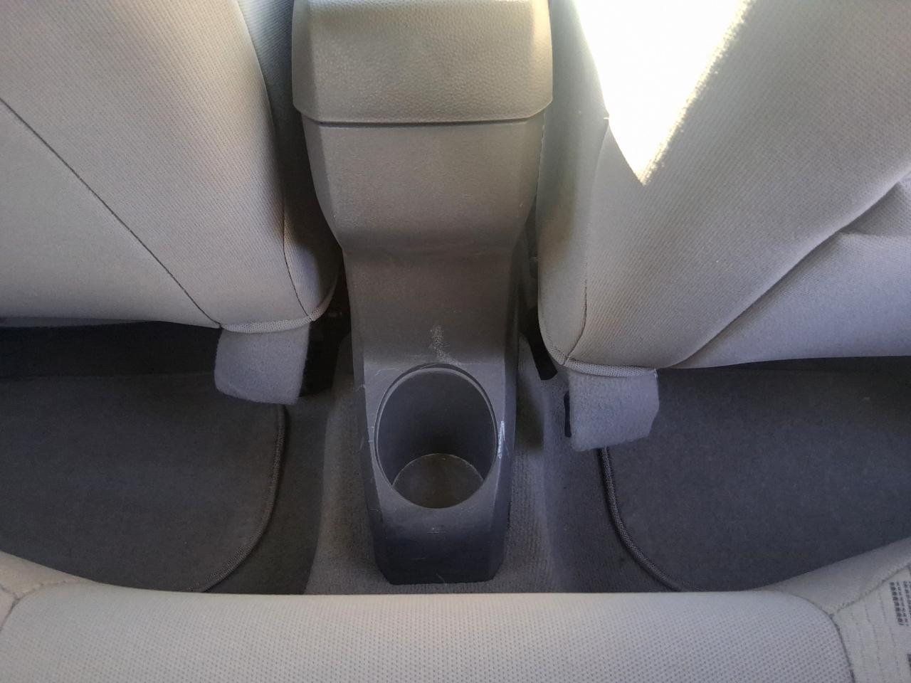 Ford Focus SE Sedan 2009