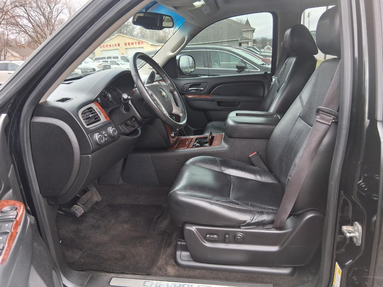 Chevrolet Suburban LTZ 1500 4WD 2013
