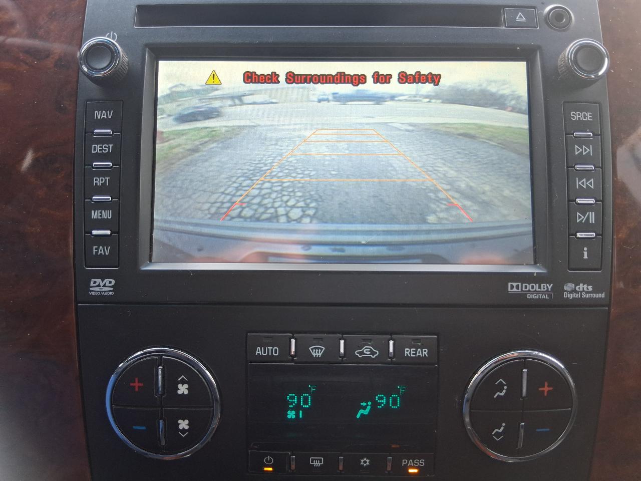 Chevrolet Suburban LTZ 1500 4WD 2013