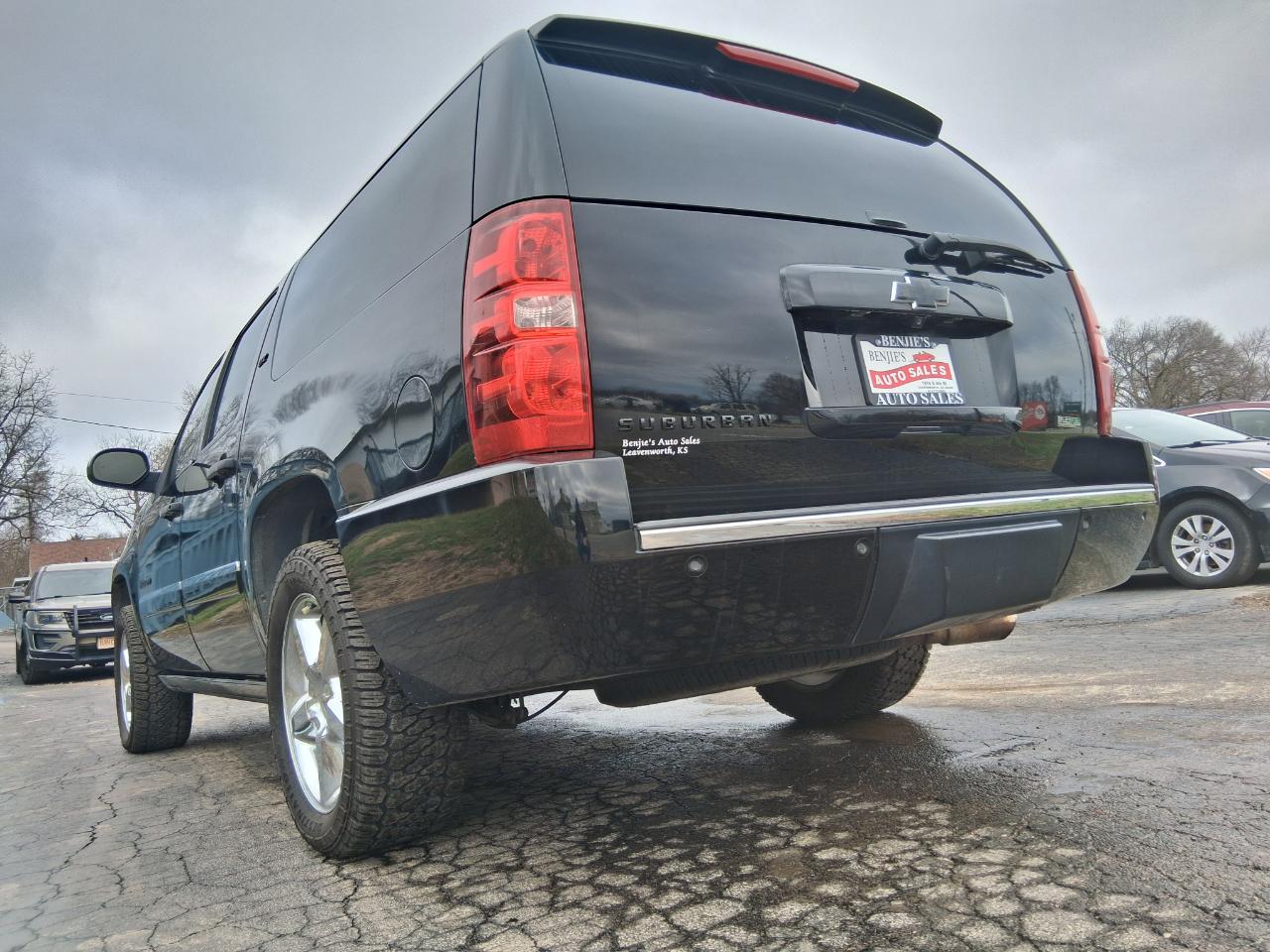 Chevrolet Suburban LTZ 1500 4WD 2013