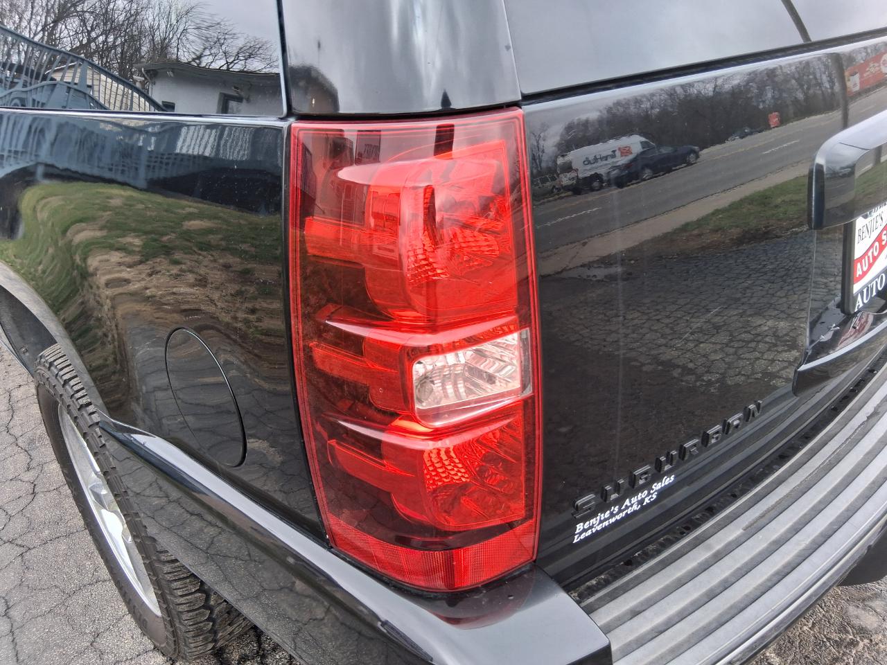 Chevrolet Suburban LTZ 1500 4WD 2013