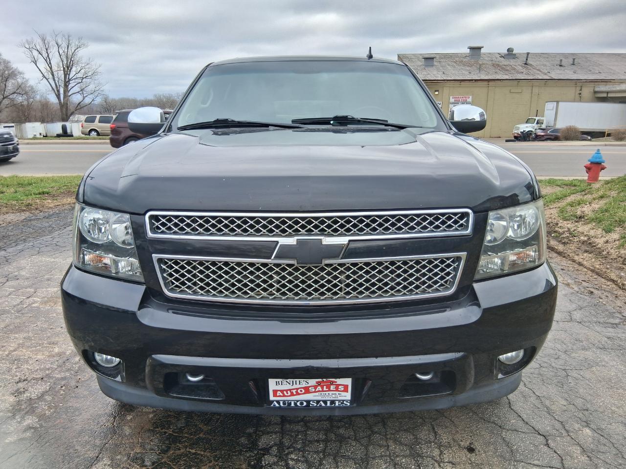 Chevrolet Suburban LTZ 1500 4WD 2013