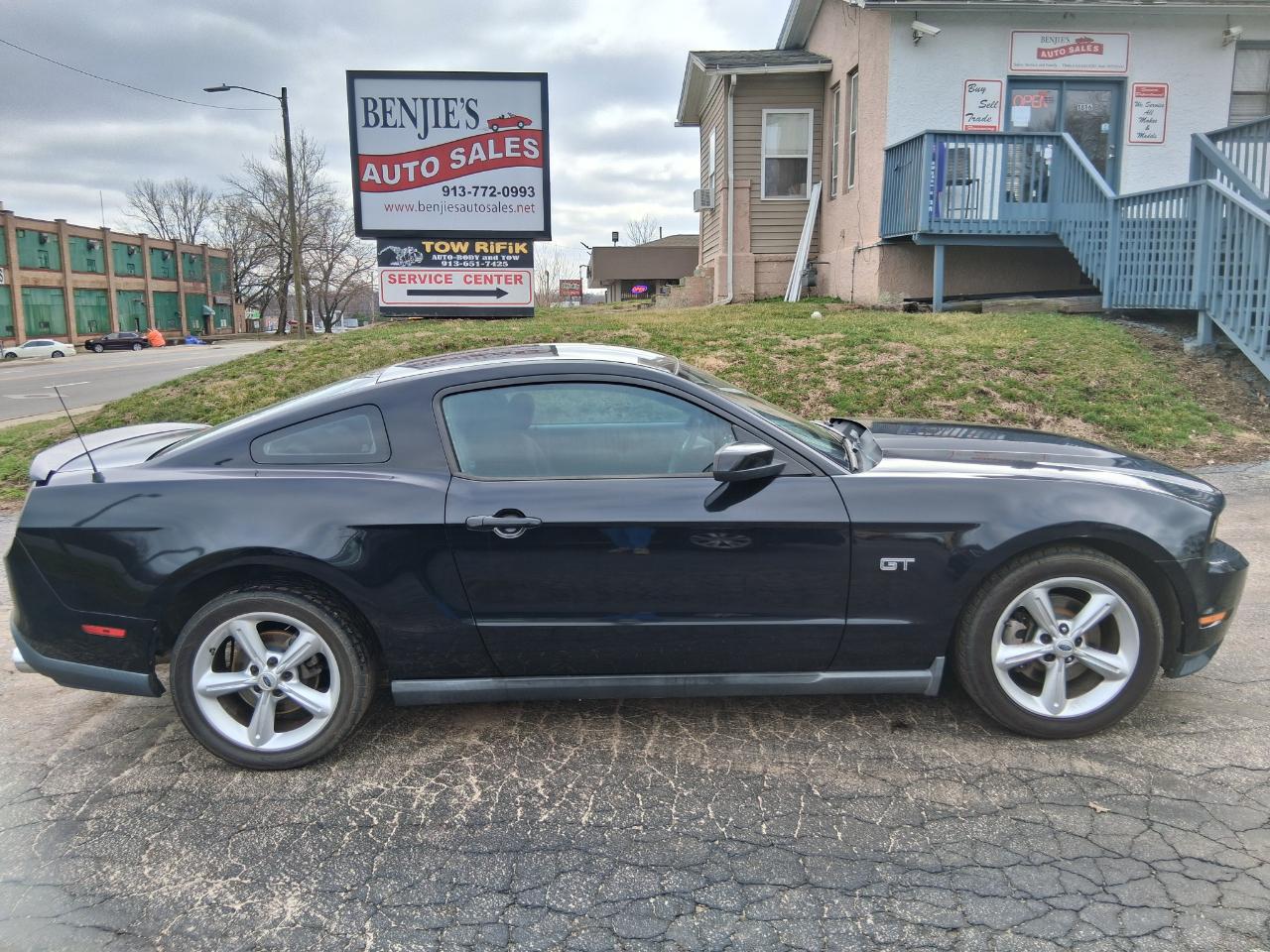 Ford Mustang GT Coupe 2010