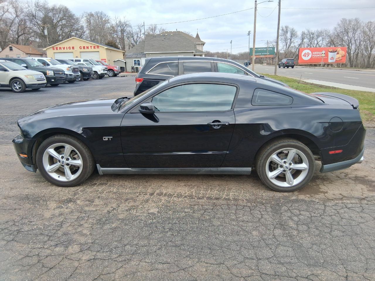 Ford Mustang GT Coupe 2010