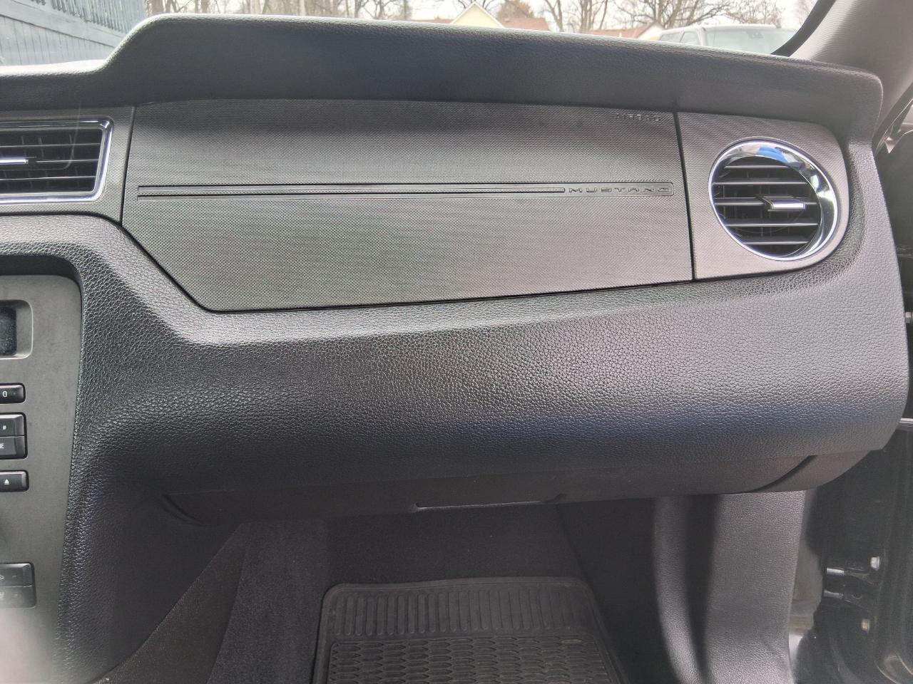 Ford Mustang GT Coupe 2010