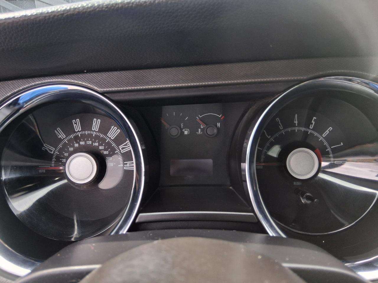 Ford Mustang GT Coupe 2010