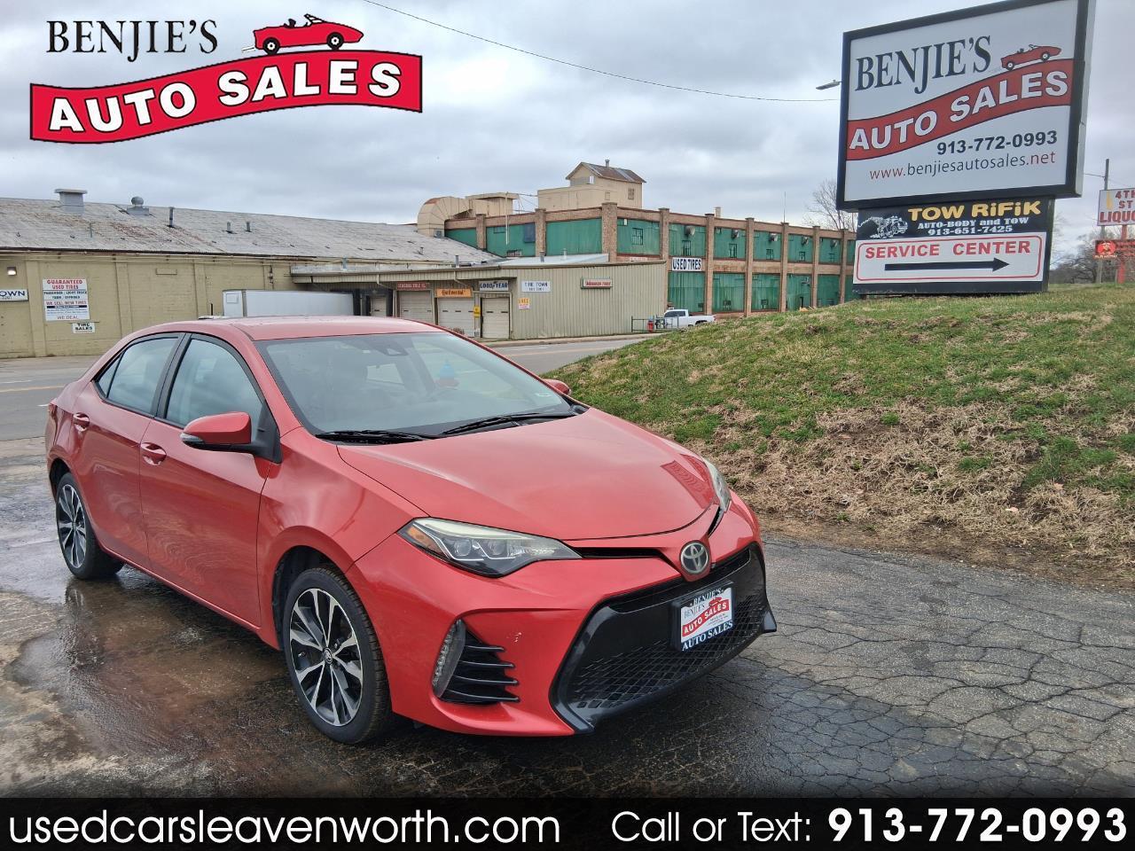 2017 Toyota Corolla SE 4D Sedan