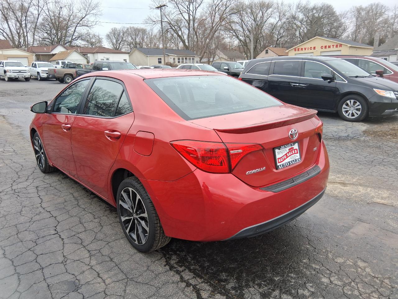 Toyota Corolla SE 4D Sedan 2017