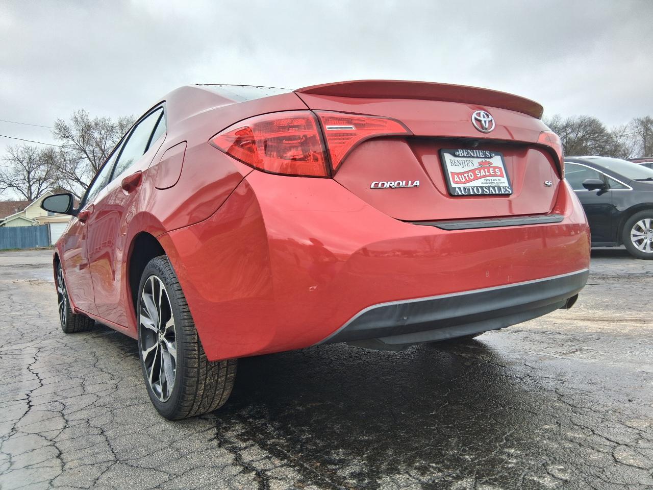 Toyota Corolla SE 4D Sedan 2017