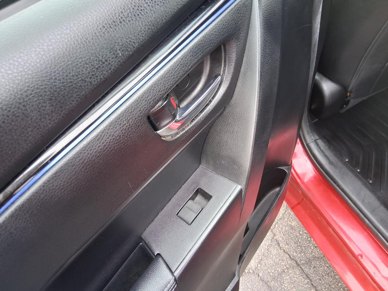 Toyota Corolla SE 4D Sedan 2017