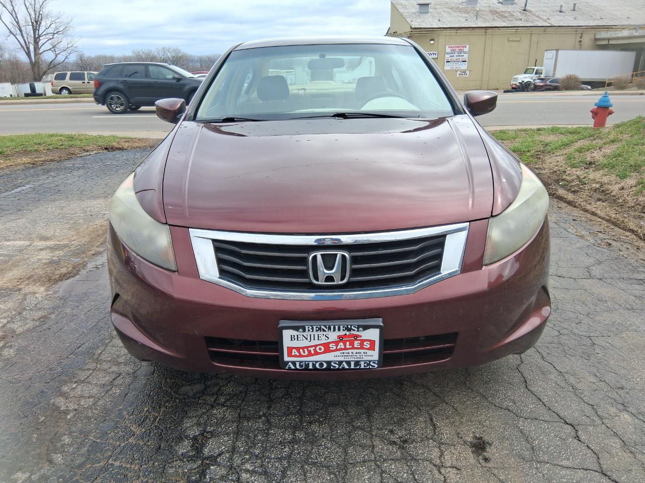 Honda Accord LX sedan AT 2009