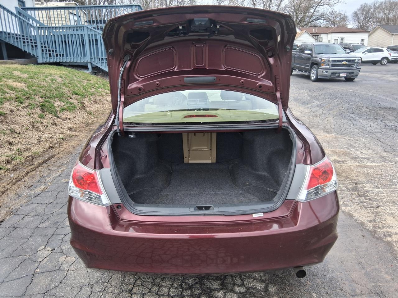 Honda Accord LX sedan AT 2009