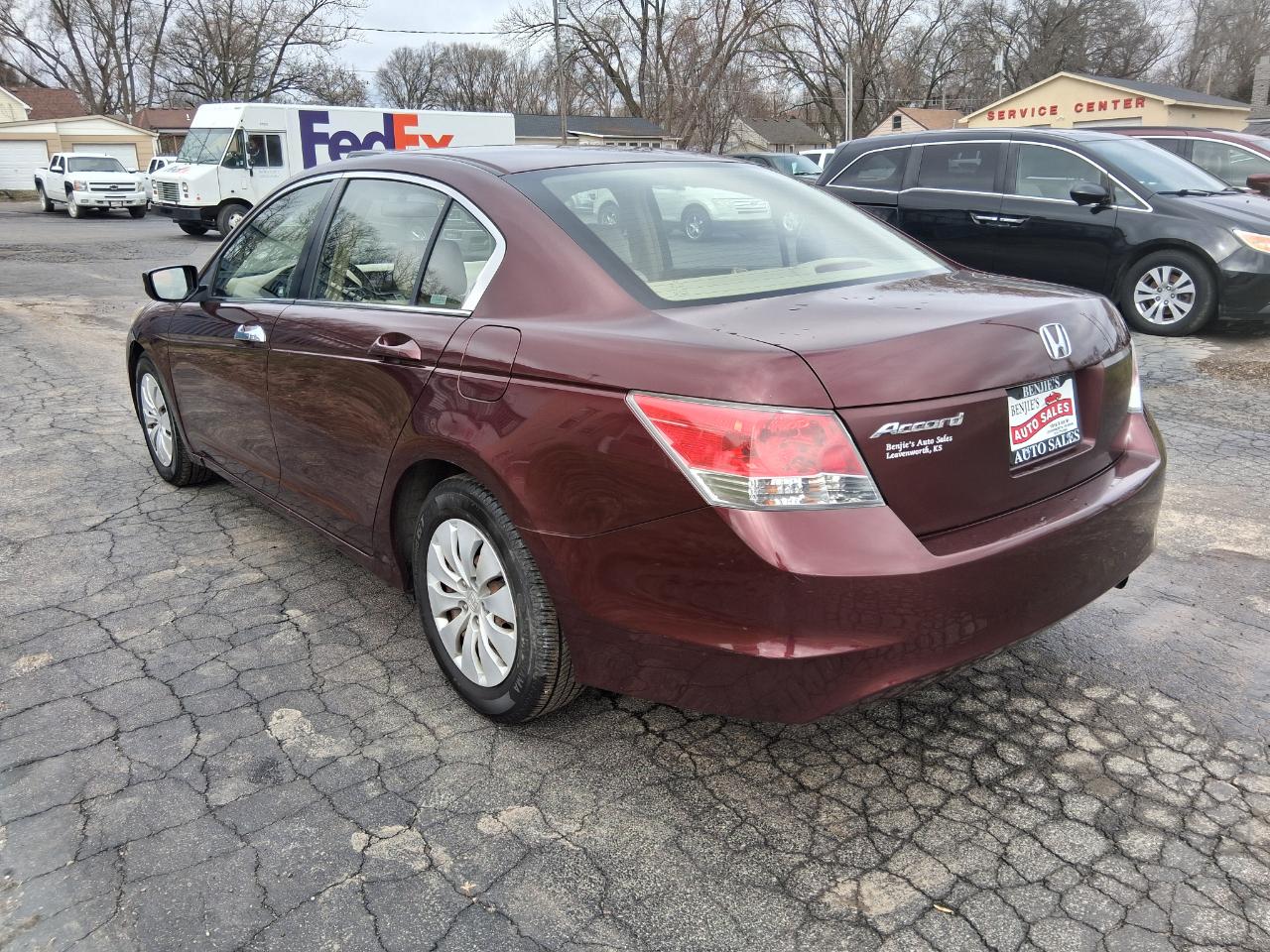 Honda Accord LX sedan AT 2009