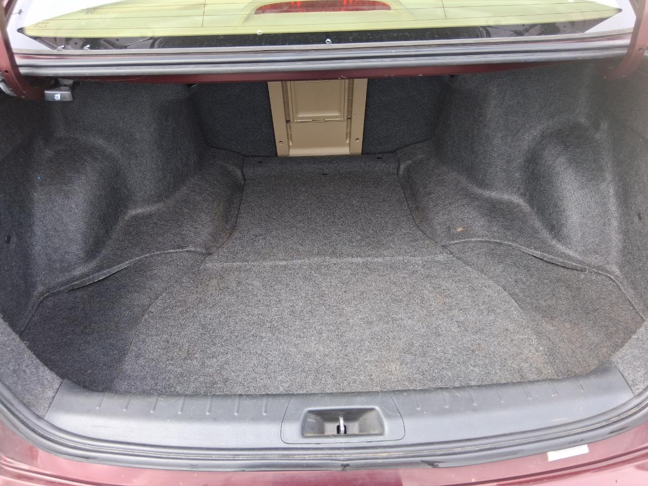 Honda Accord LX sedan AT 2009