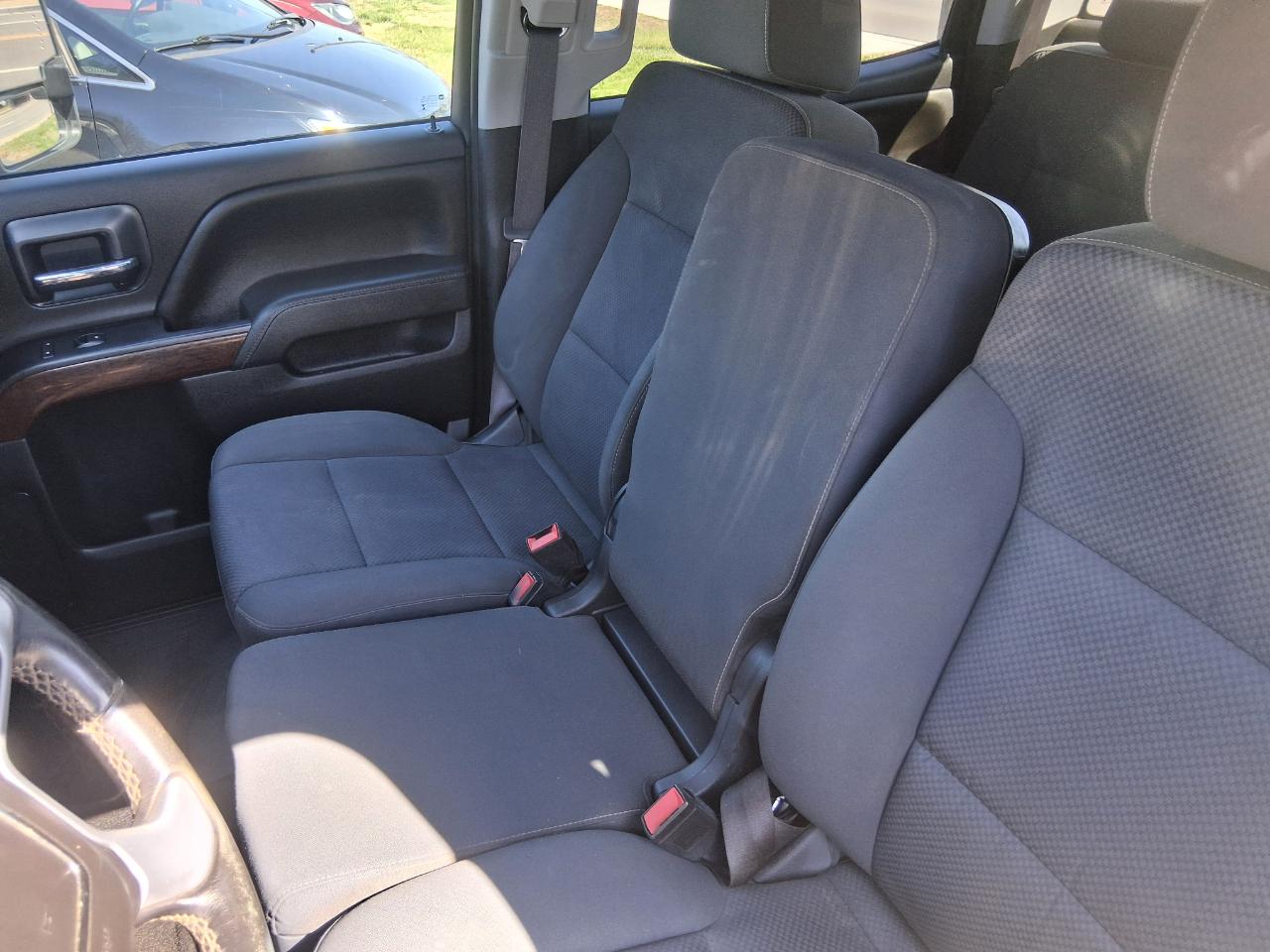 GMC Sierra 2500HD SLE Crew Cab 4WD 2015