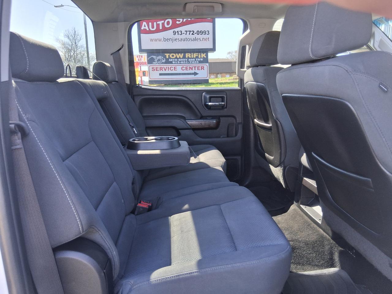 GMC Sierra 2500HD SLE Crew Cab 4WD 2015