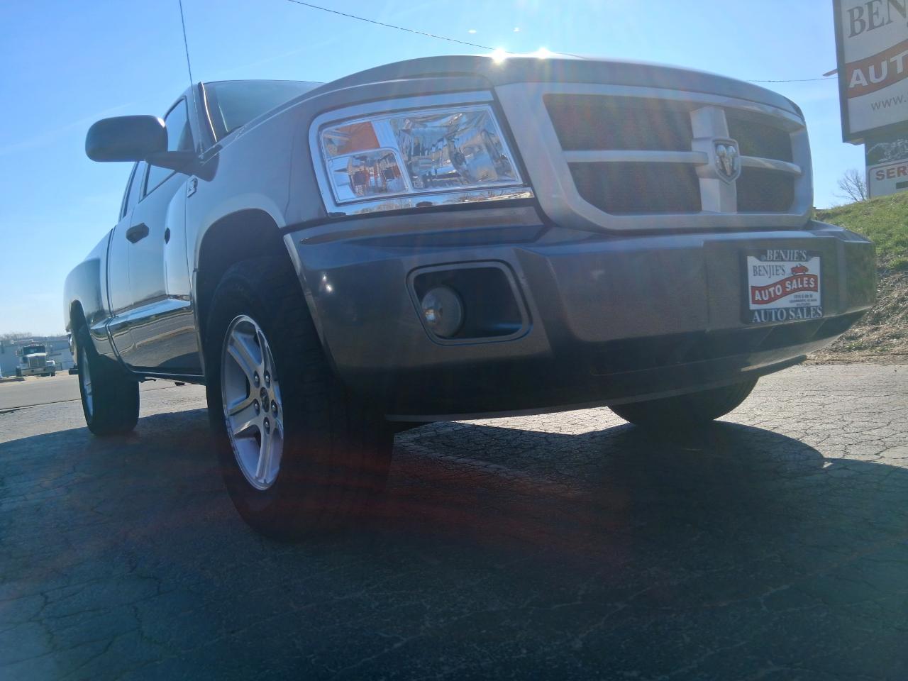 RAM Dakota SXT Extended Cab 2WD 2010