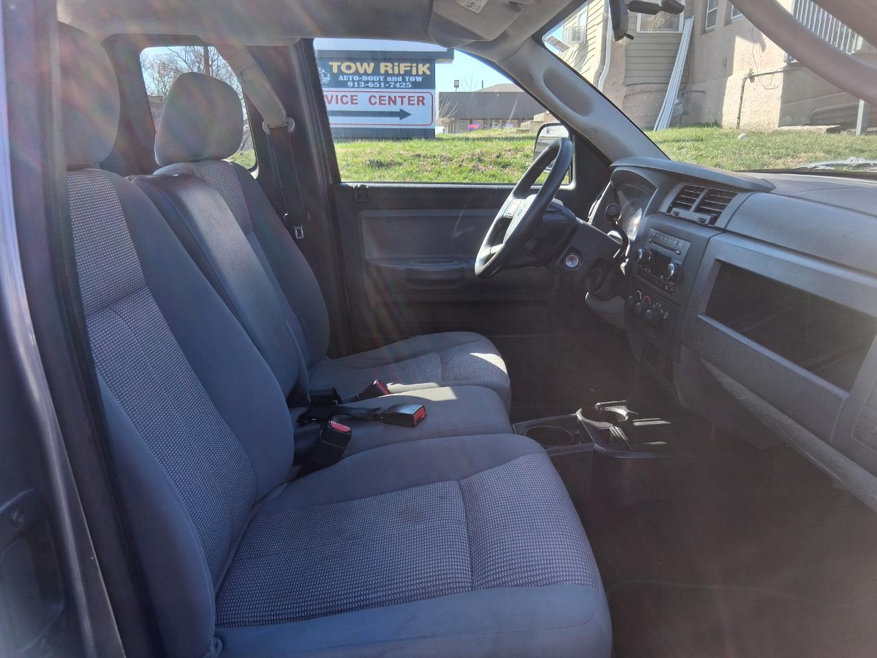 RAM Dakota SXT Extended Cab 2WD 2010