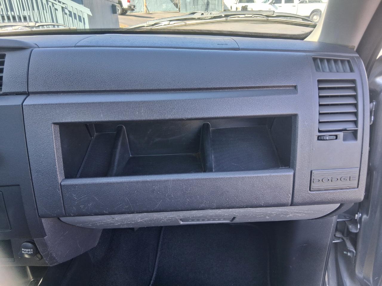 RAM Dakota SXT Extended Cab 2WD 2010