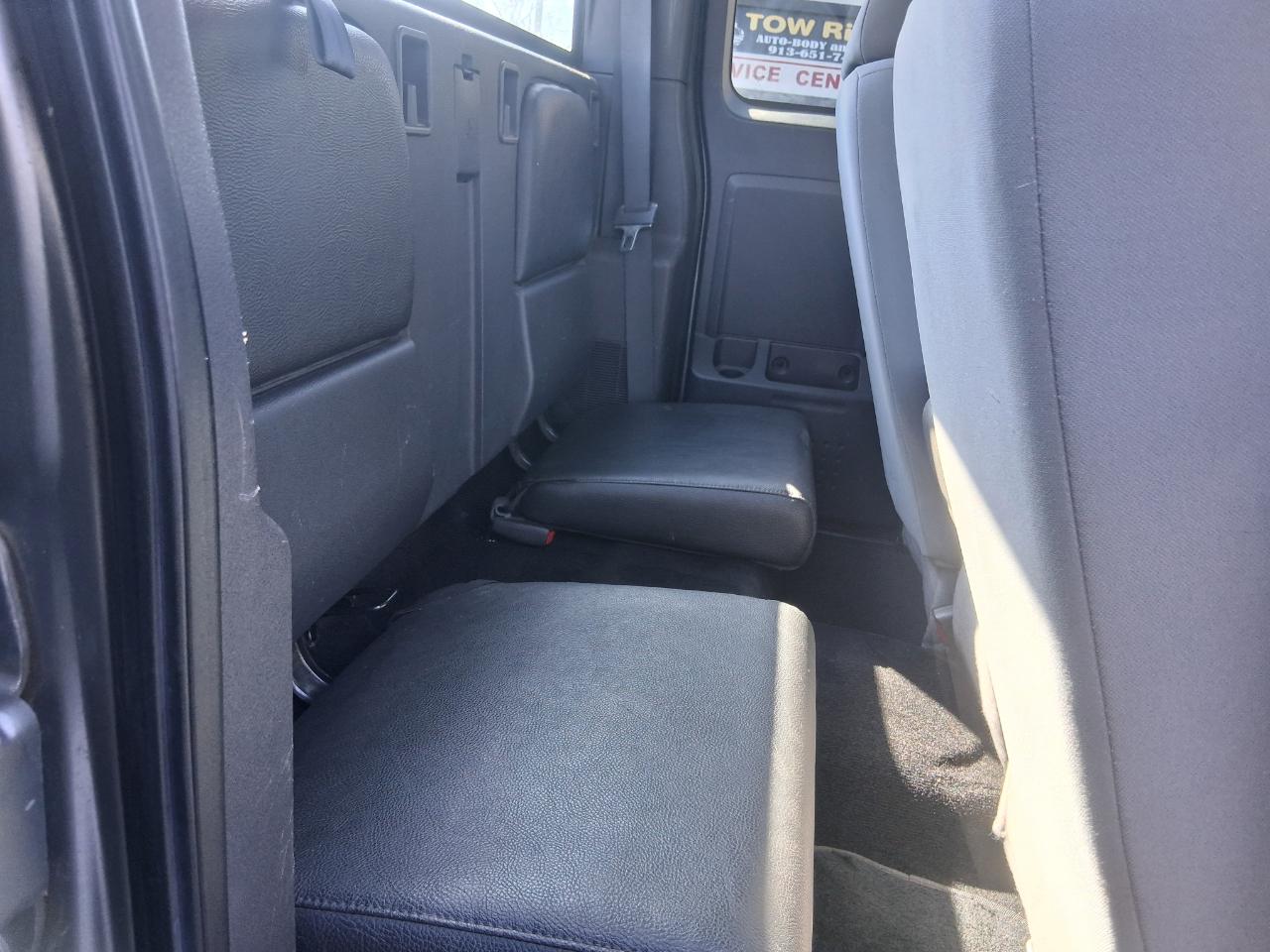 RAM Dakota SXT Extended Cab 2WD 2010