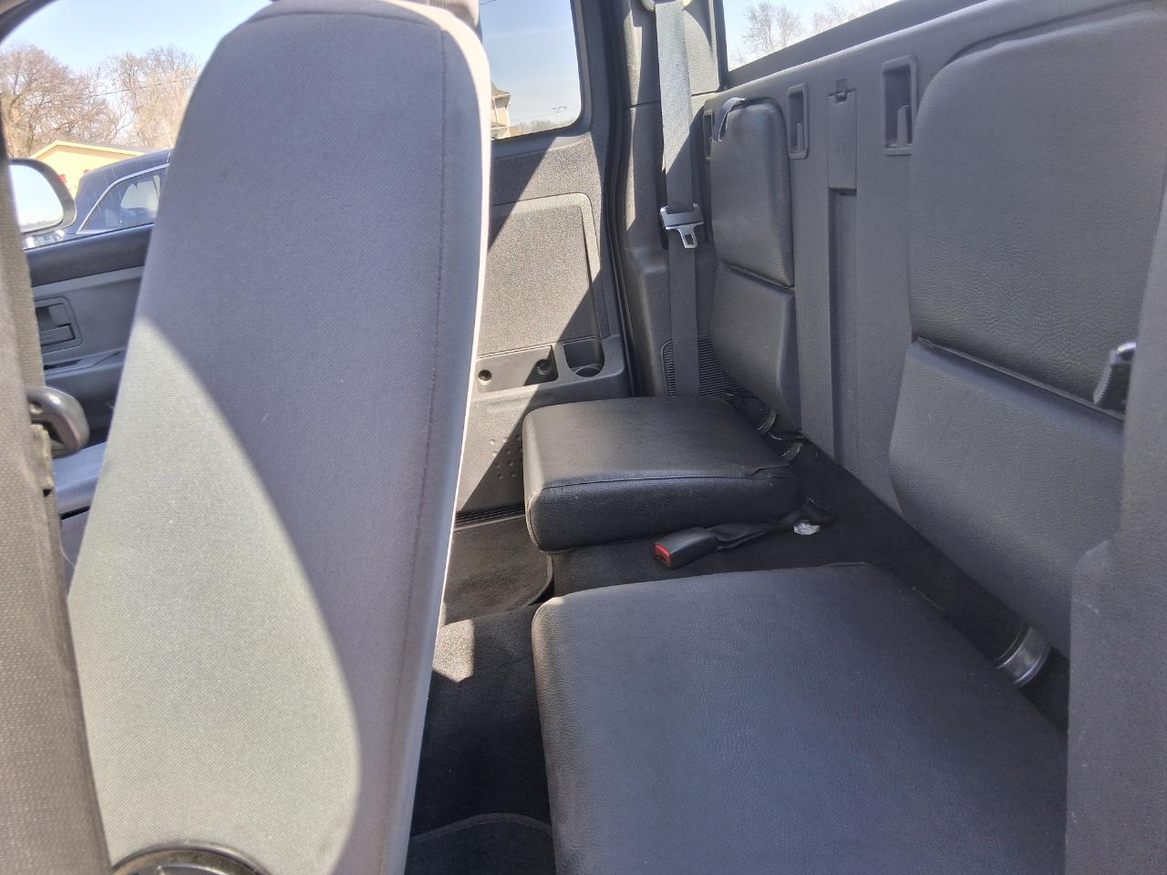 RAM Dakota SXT Extended Cab 2WD 2010