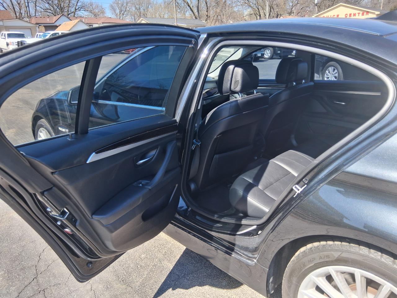 BMW 5-Series 535i 2013