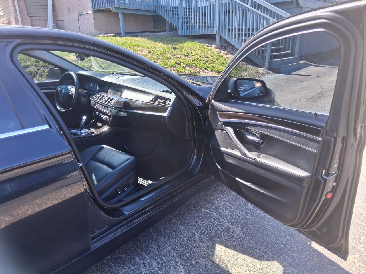 BMW 5-Series 535i 2013