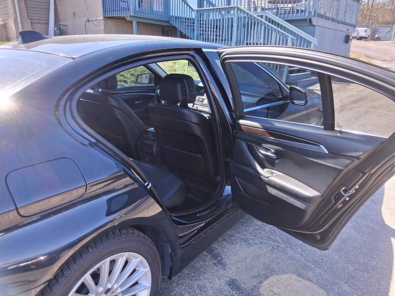 BMW 5-Series 535i 2013