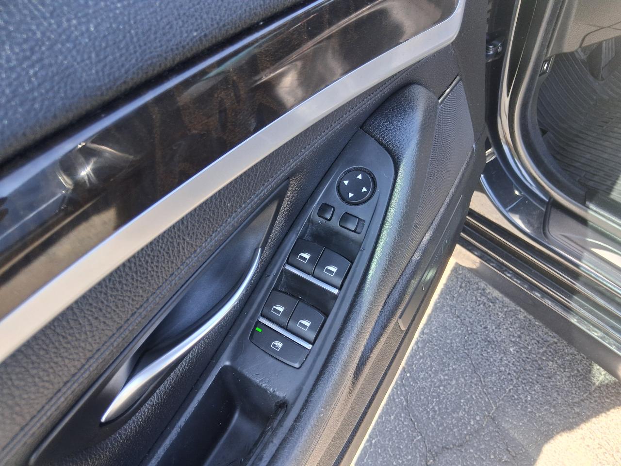 BMW 5-Series 535i 2013