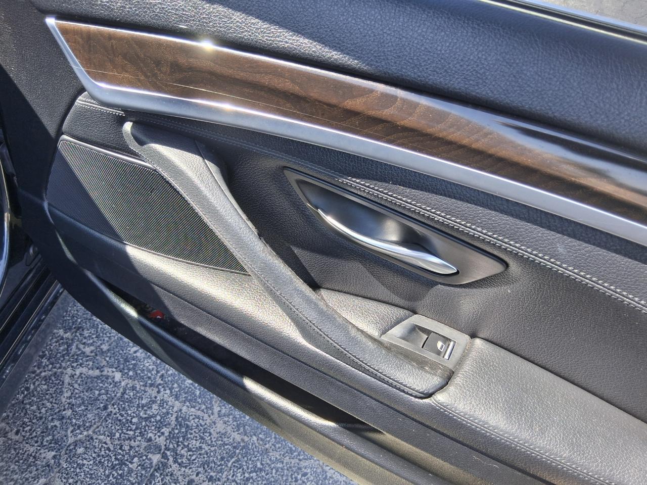 BMW 5-Series 535i 2013