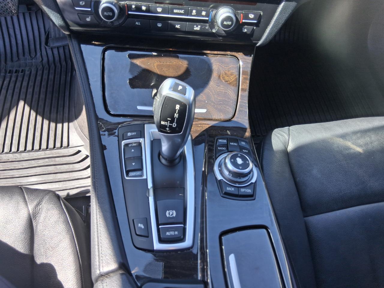 BMW 5-Series 535i 2013