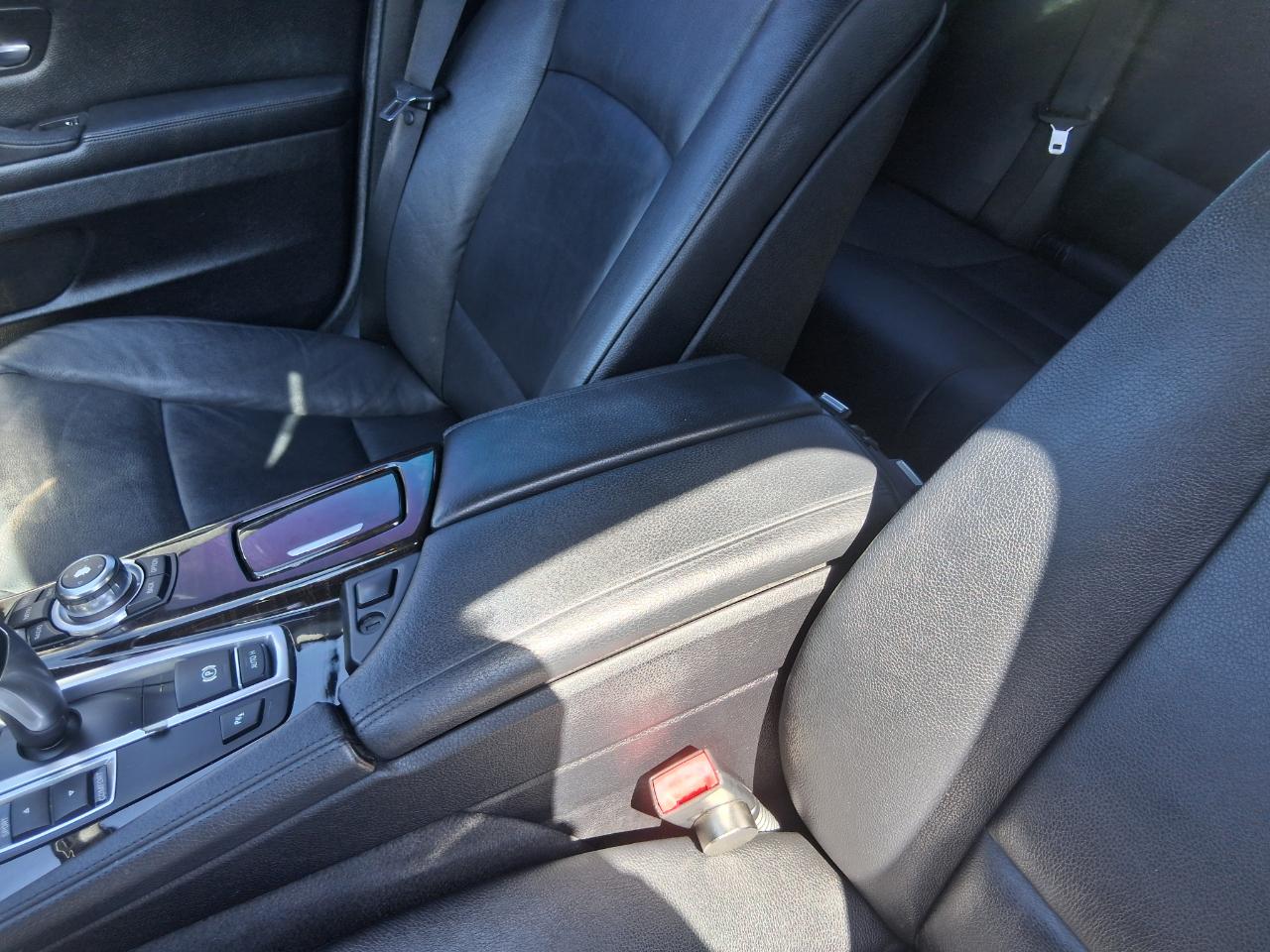 BMW 5-Series 535i 2013